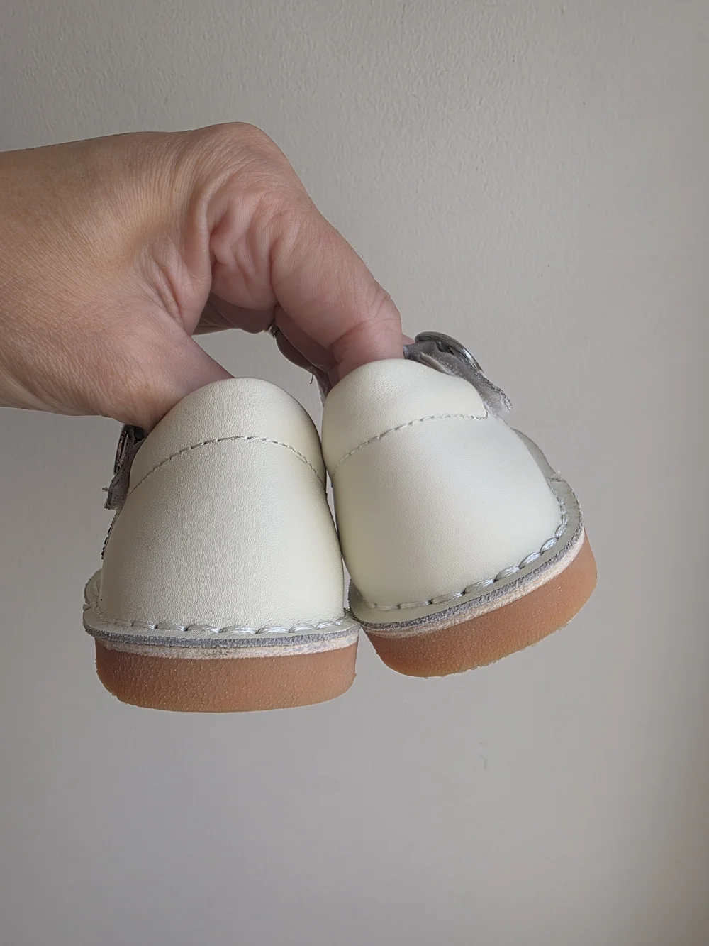 L'Amour Joy 751 Leather T-Strap Mary Jane Shoes Toddler Sz 8 Cream Ivory